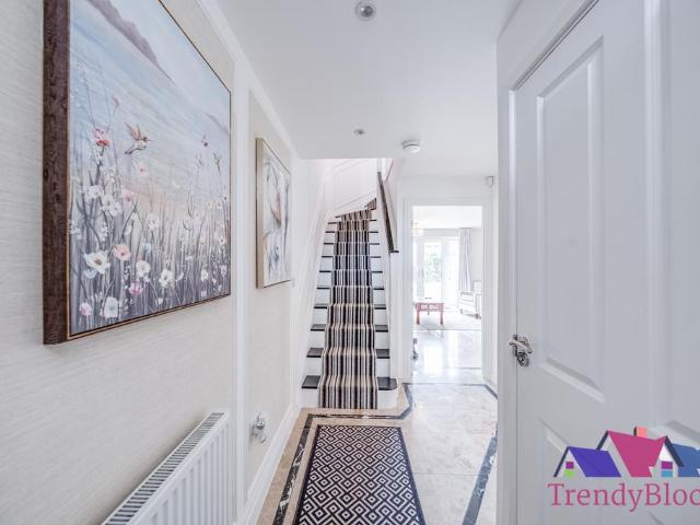 House for rent in Castle Hill, Dartford