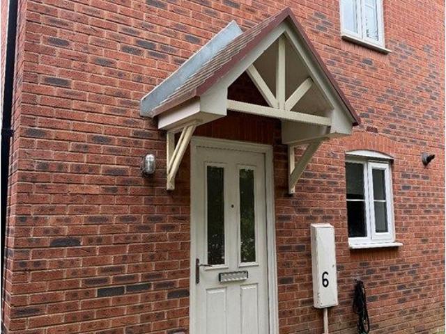House for rent in Grove Hill, Normanby