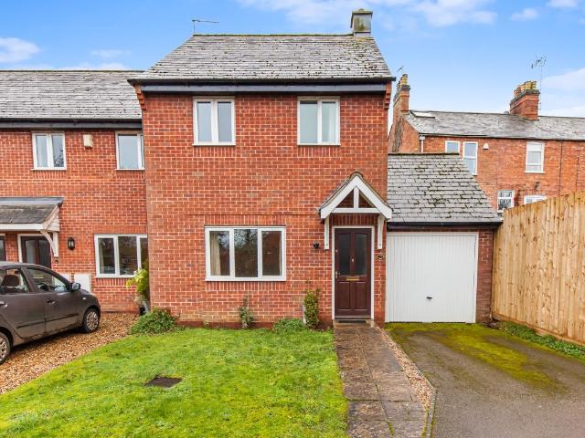 House for rent in Evershot, Oxfordshire