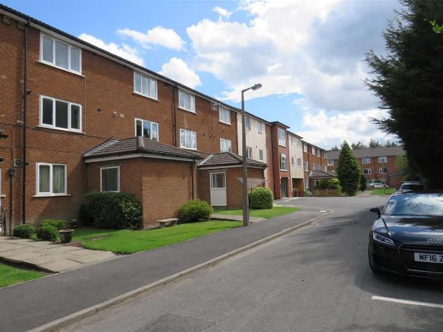 House for rent in Cheadle Hulme, Greater Manchester