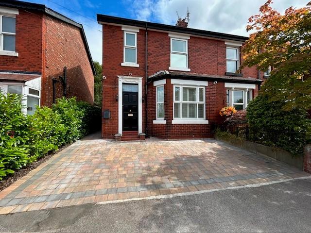 House for rent in Cheadle Hulme, Greater Manchester