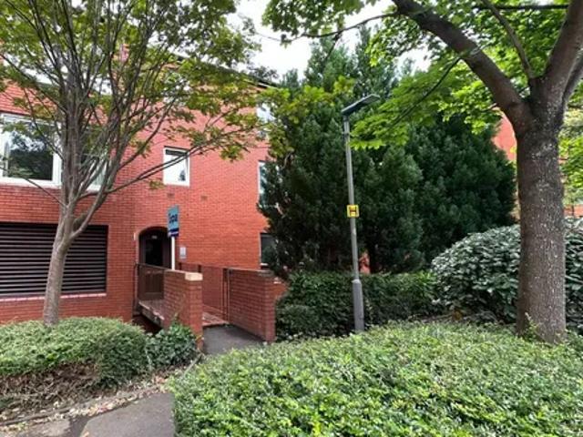 Apartment for rent in Woodside, Scotland