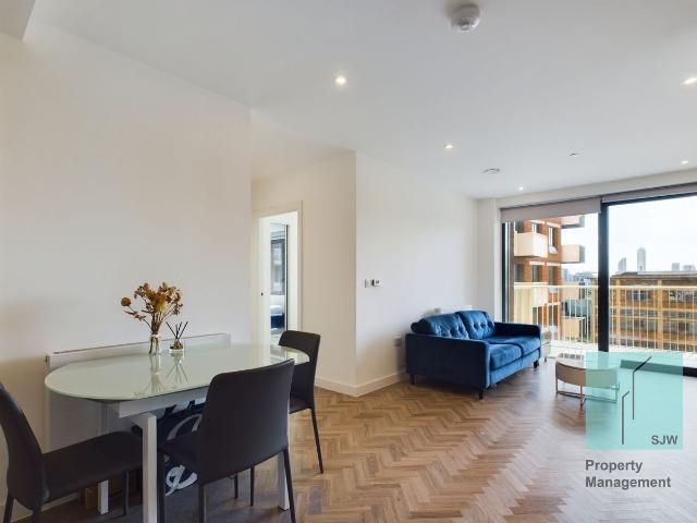 Apartment for rent in Bromley-by-Bow, Poplar Grove