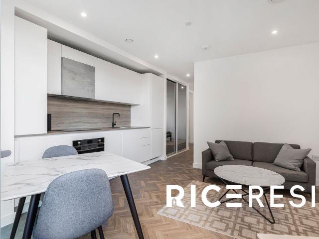 Studio for rent in Bromley-by-Bow, Poplar Grove