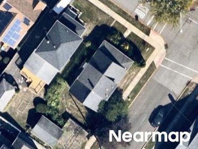 House for sale in Bloomfield, New Jersey