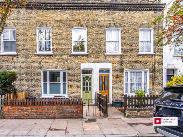 House for rent in London Borough of Islington, Greater London