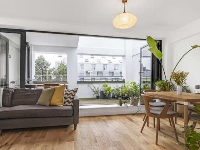 House for sale in Lyons, Greater London