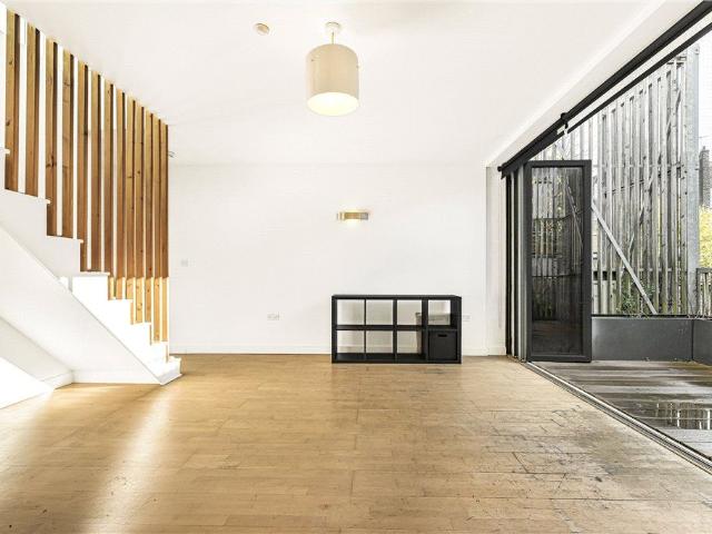 House for rent in London Borough of Hackney, Greater London