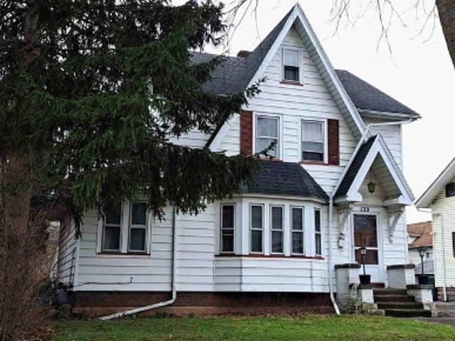 House for sale in Oak Hill, New York