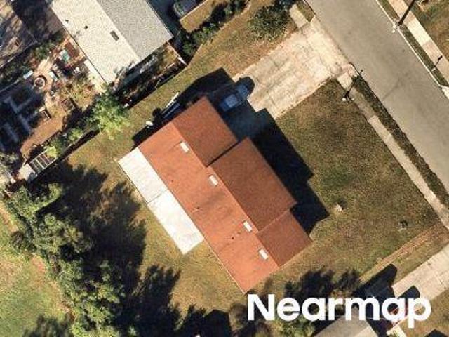 House for sale in Auburndale