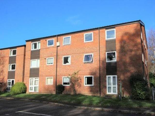 House for rent in Highwood, Horsham