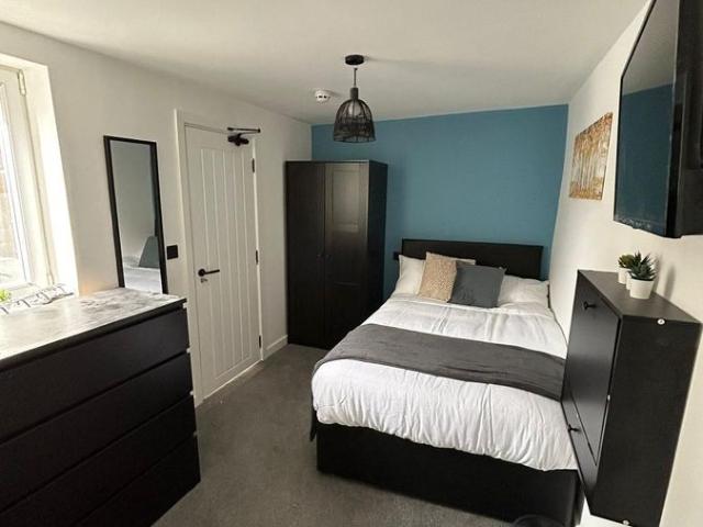 Room for rent in Brompton, Gillingham