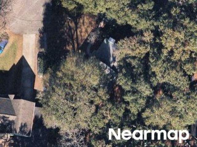 House for sale in Charleston