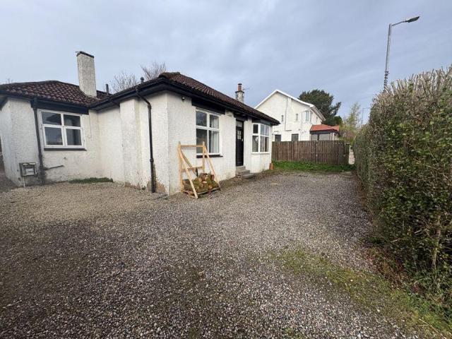 House for rent in Eaglesham, Scotland