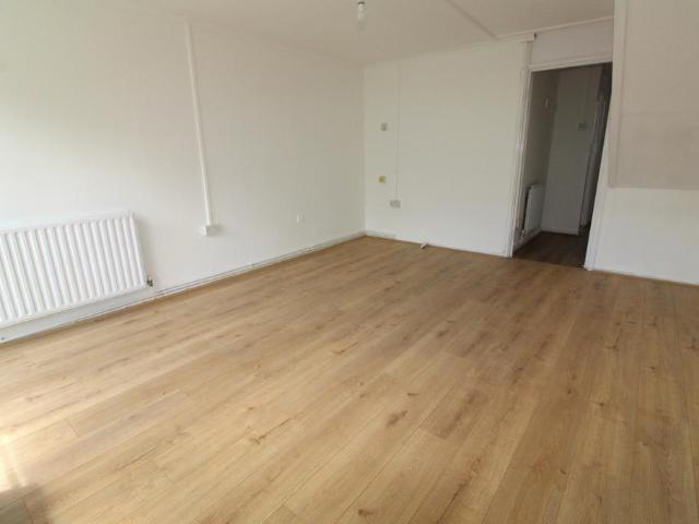 Apartment for rent in Upper Edmonton, Greater London