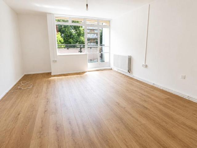 Apartment for rent in Upper Edmonton, Greater London