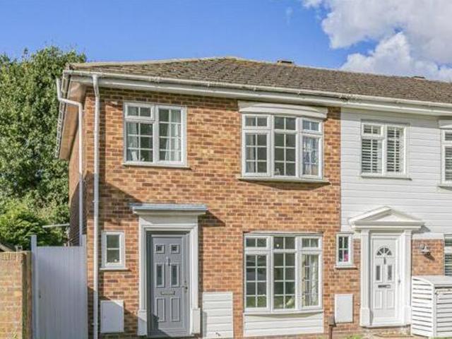 House for sale in Twickenham, Greater London