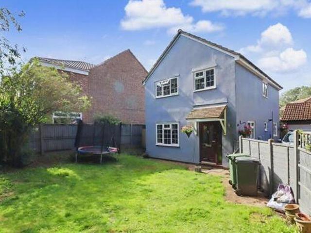 House for sale in Chipping Hill, Essex