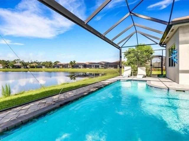 House for sale in Bonita Springs