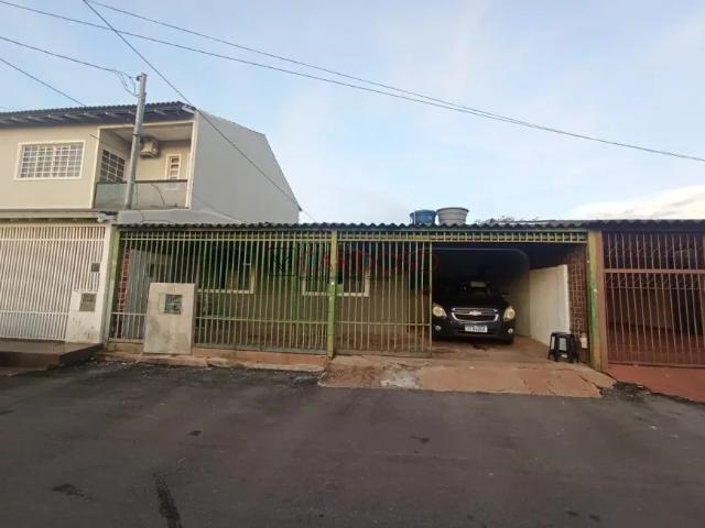 Casa venda em Região Geográfica Imediata do Distrito Federal, Região Integrada de Desenvolvimento do Distrito Federal e Entorno