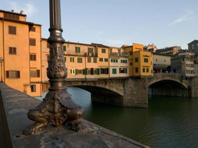 Locale Commerciale in affitto a Quartiere 1, Firenze