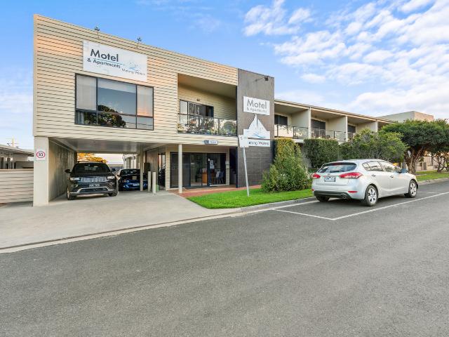 Apartment for sale in Victoria
