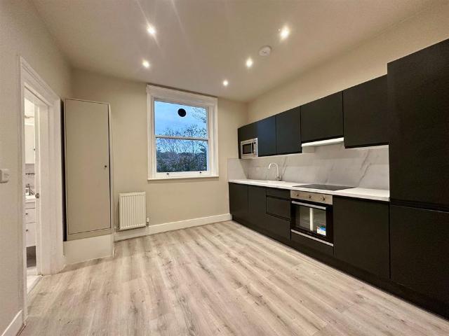 Apartment for rent in West Norwood, Greater London