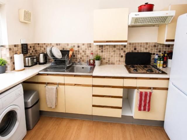 Apartment for rent in Earlham Rise, East Bank