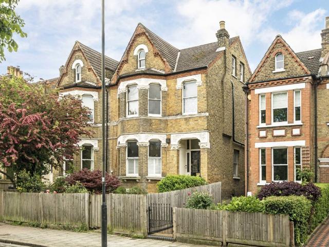 Apartment for rent in West Norwood, Greater London