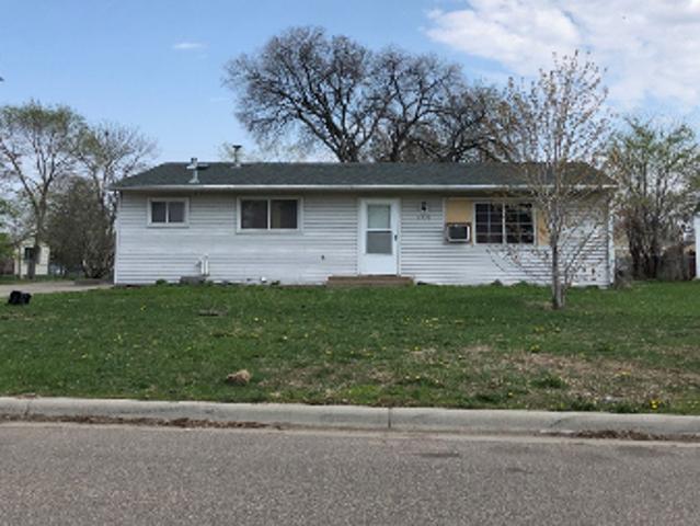House for sale in Hennepin, Minnesota