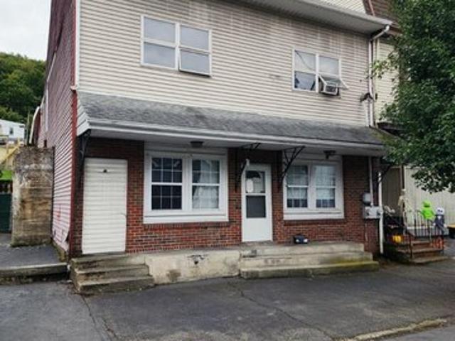 Townhouse for sale in Girardville, Schuylkill County