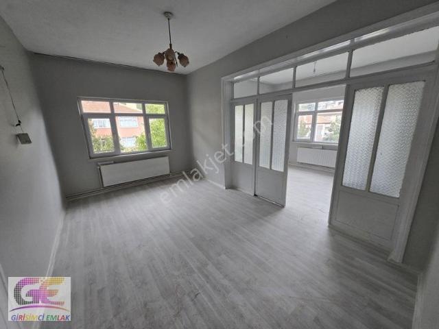 Gazi, Akşehir içerisinde kiralık mülk