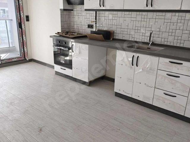 Karşiyaka, İzmir içerisinde satılık mülk