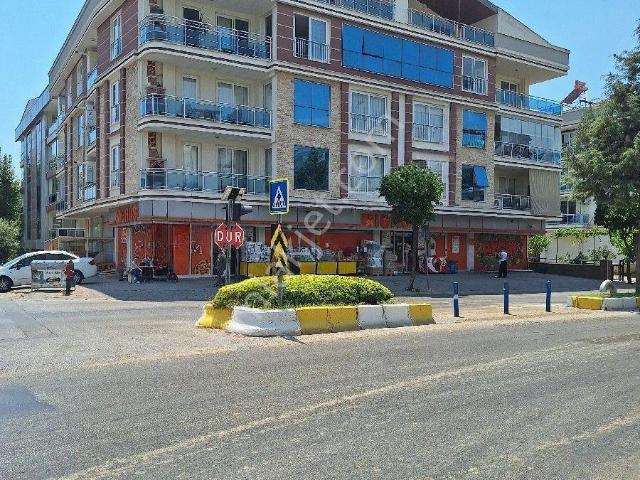 Girne Mahallesi, Efeler içerisinde kiralık mülk