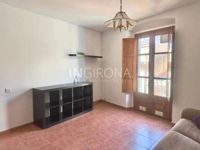 Apartamento en alquiler en Barri Vell, Gironès