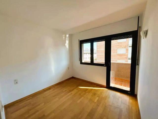 Apartamento en alquiler en Eixample, Girona
