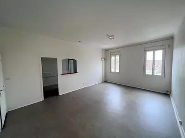 Appartement location à Gironde, Lugon-et-l'Île-du-Carnay