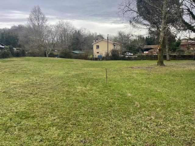 Terrain vente à Langon, Gironde-sur-dropt
