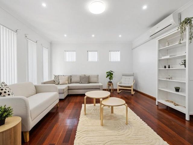 Room for rent in Girrawheen, Western Australia