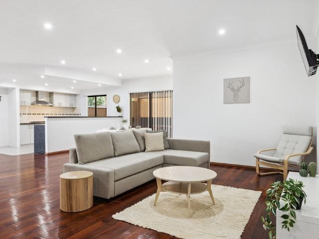 Room for rent in Girrawheen, Western Australia