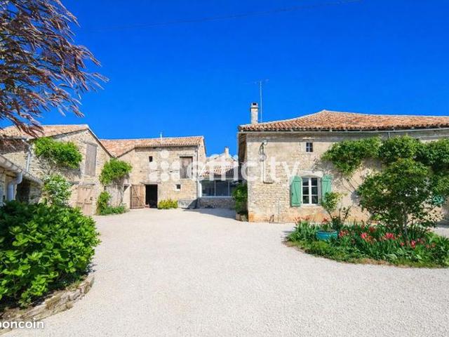 Maison vente à Montmorillon, Chaunay