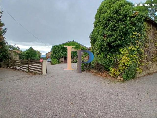 Maison vente à Charlieu, Guadeloupe
