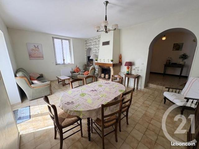 Maison vente à Châteauroux, Jeu-maloches