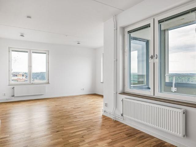 Lägenhet hyra i Kungsängen, Stockholms län