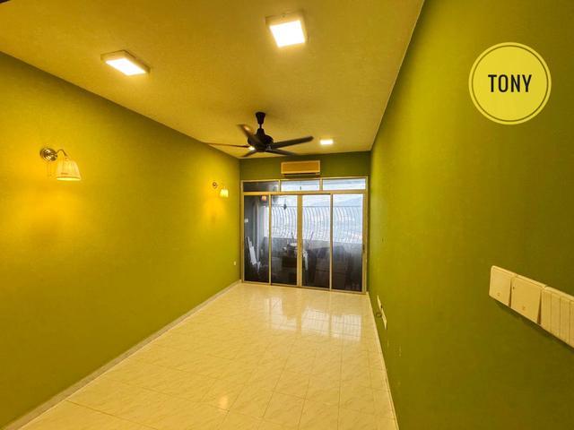 Condominium for sale in Mukim 13, Georgetown