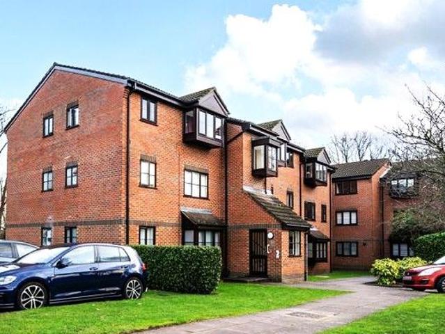 Studio for rent in London Borough of Enfield, Greater London