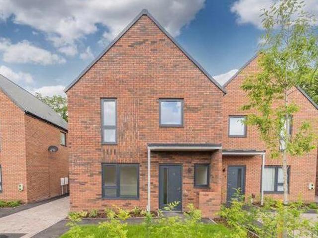 House for rent in Merryhill, West Midlands