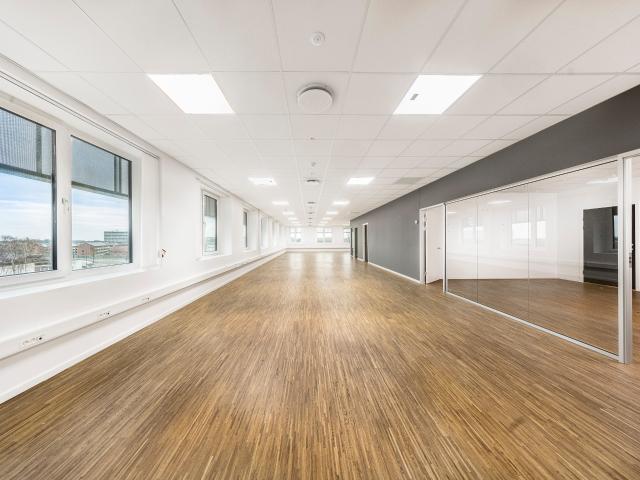 Erhvervsejendom til leje i Buddinge, Brøndby