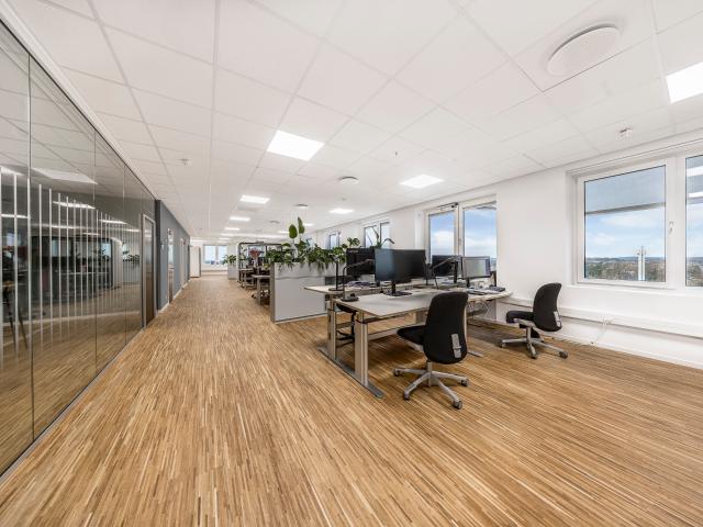 Erhvervsejendom til leje i Buddinge, Brøndby