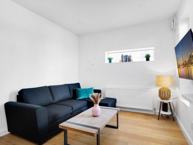 House for rent in Woburn, Ontario